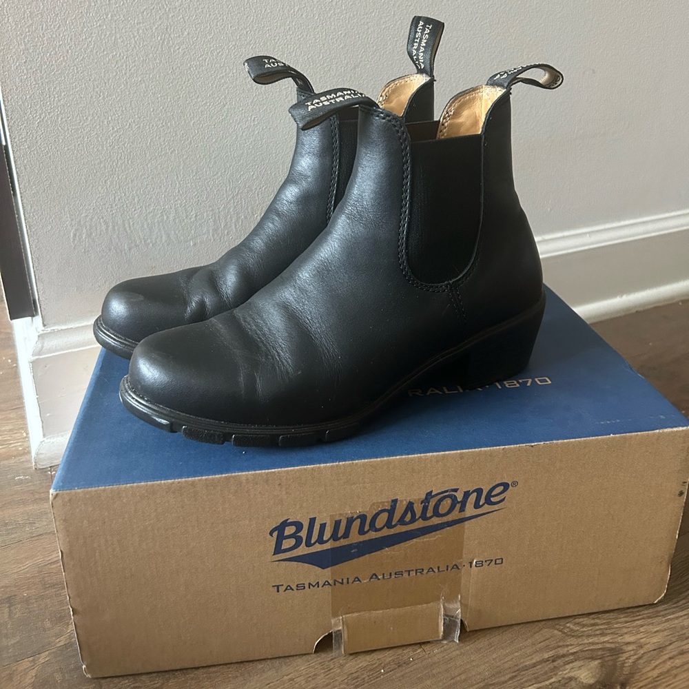 Blundstone 1671 Heeled Boot